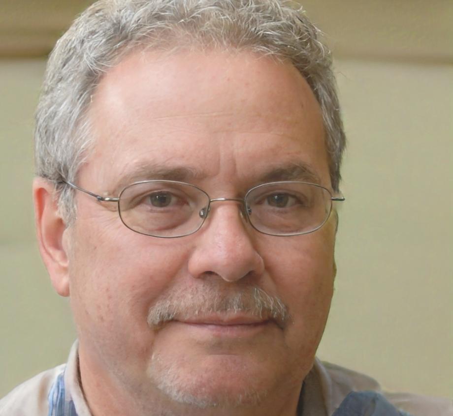 Kasper Lindholm, Gründer von zarenthiloma